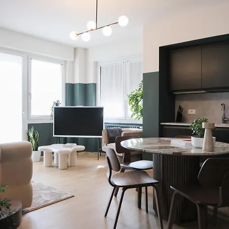 Apartment Prestige Main - Just 30 Seconds Walk To Bernina Express Tirano