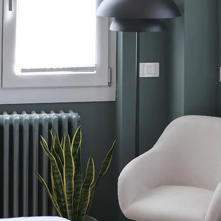 Prestige Main - Just 30 Seconds Walk To Bernina Express Apartment *