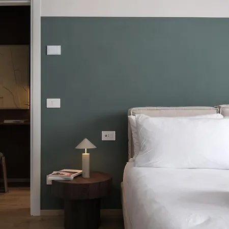 Prestige Main - Just 30 Seconds Walk To Bernina Express Appartamento Tirano